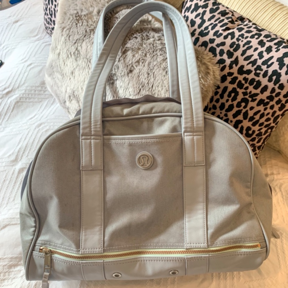 lululemon tote bag